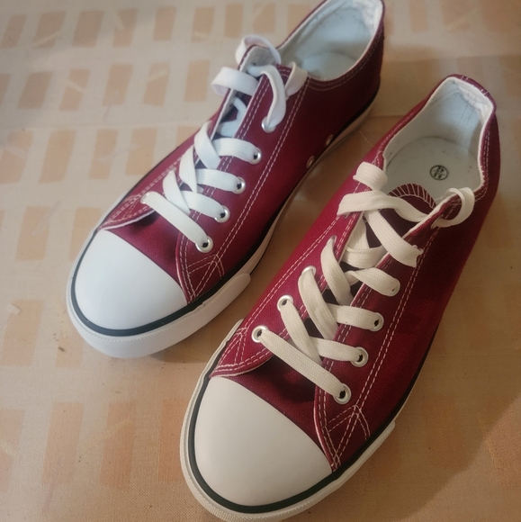 Unbranded Canvas Shoes - Picture 2 of 4